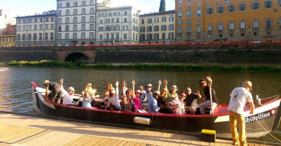 Florence: Authentic Barchetto River Cruise with Wine & Guide - Stepping into Via dei Vagellai and finding the pier