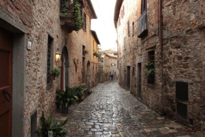 Florence: Chianti Villages, San Gimignano and Winery Tour - Greve in Chianti: winery tour, tastings, and olive oil you’ll actually use