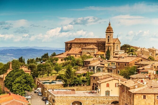 Florence Food & Wine Tour: Tuscan Tastings with Local Guide - Museo Casa Martelli finale: cantucci and Vin Santo in a real ritual