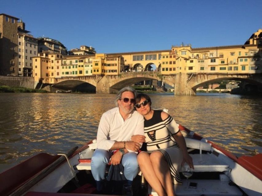Florence: Guided Gondola Boat Tour with a Glass of Wine - Itinerary as a story: what you’re really learning along the way