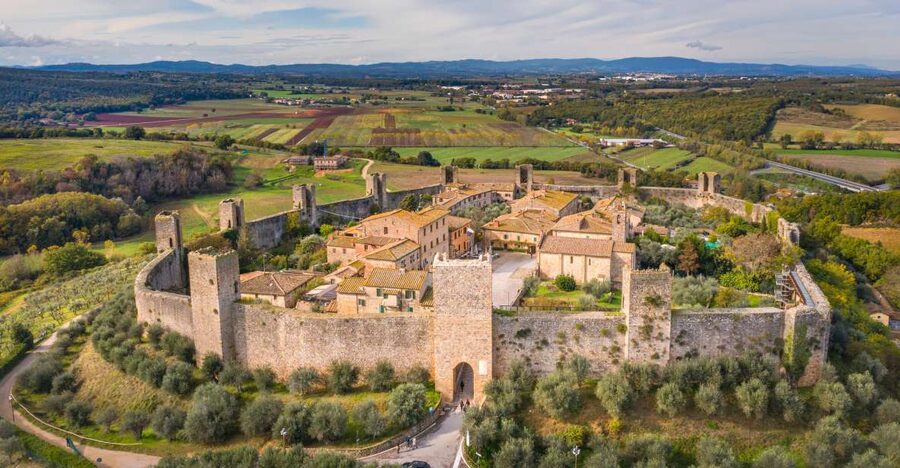 Florence: Monteriggioni & Val d'Orcia Optional Wine Tasting - Montalcino’s Old Streets: Time to Stroll Before You Taste