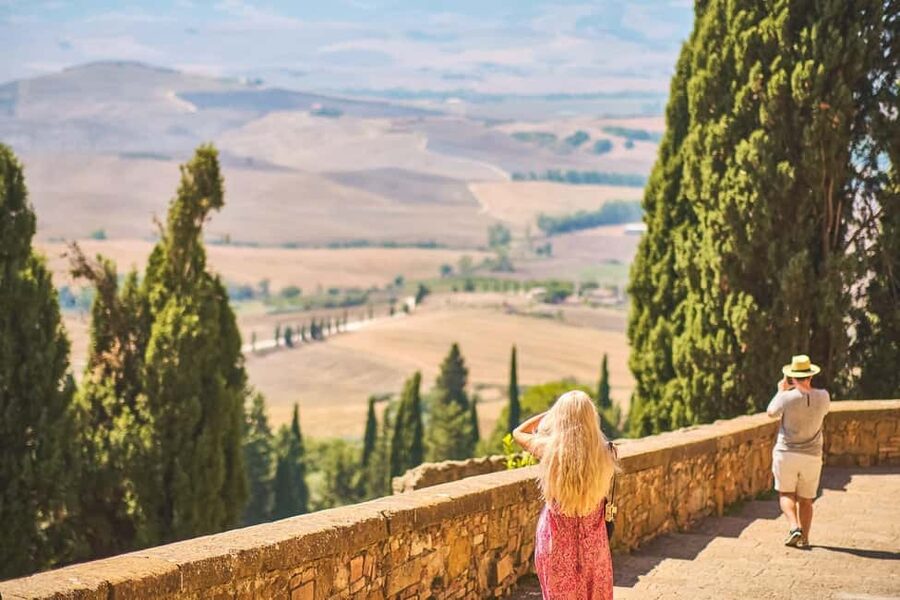 Florence: Orcia Valley, Montalcino, Pienza with Lunch & Wine - Why Val d’Orcia feels different on a guided day trip