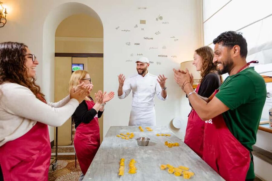 Florence: Pasta Class with Wine, Limoncello and Dessert - The 3-hour flow: video intro, apron on, three pastas by hand