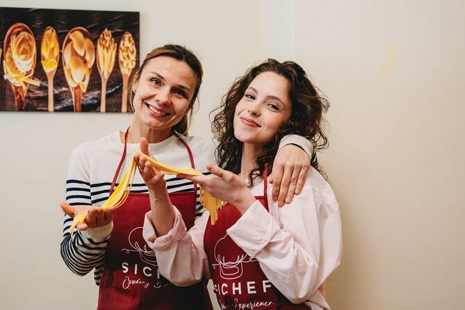 Florence: Pasta Cooking Class with Unlimited Wine - Sauces and the real reason pairing matters