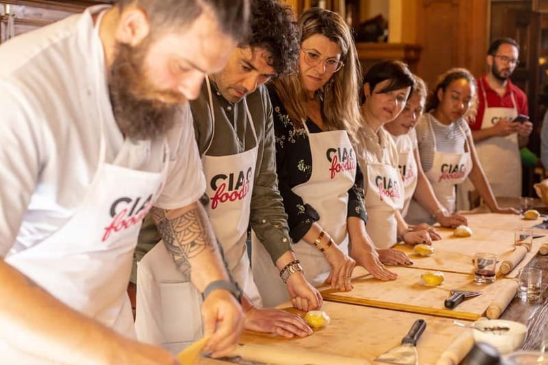 Florence: Pasta & Tiramisu Class with Unlimited Wine - Price and value: what $81 buys you in Florence