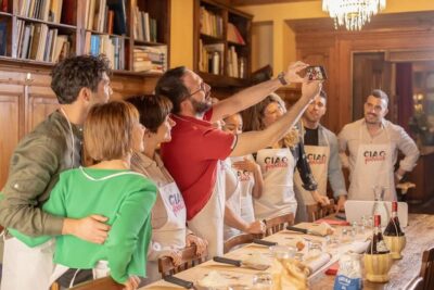 Florence: Pizza and Gelato Experience with Unlimited Wine - The pizza lesson: from flour and yeast to oven-ready pies