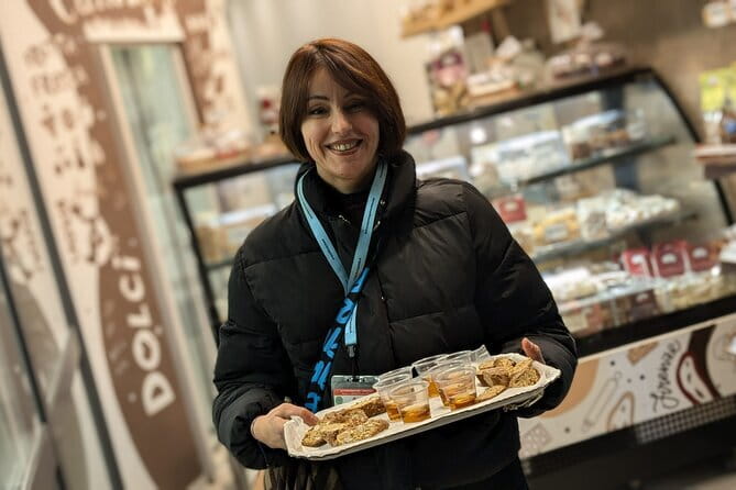 Florence Street Food Walking Tour with wine in Duomo Area - Price check: why $65.17 can feel fair in Florence
