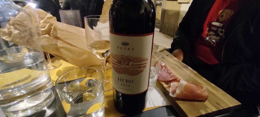 Florence: Sunset Sightseeing Tour and Wine Tasting - Piazza Signoria and Piazza Duomo: Florence’s icons without the maze