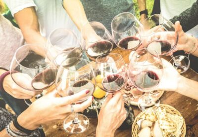 Florence: Wineries, Tastings, Lunch & San Gimignano Day Trip - Organic Chianti winery stop: vineyards, cellar ageing, and olive oil secrets