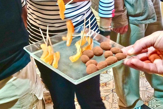 Food & Wine Lovers Tour of Nice Local Markets and Best Shops - Wine and tasting logic: how alcohol works on this tour