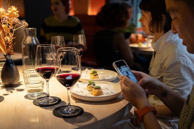 Four hour walking wine tasting tour of Manchester's best bars - Small group size and a casual, informal vibe