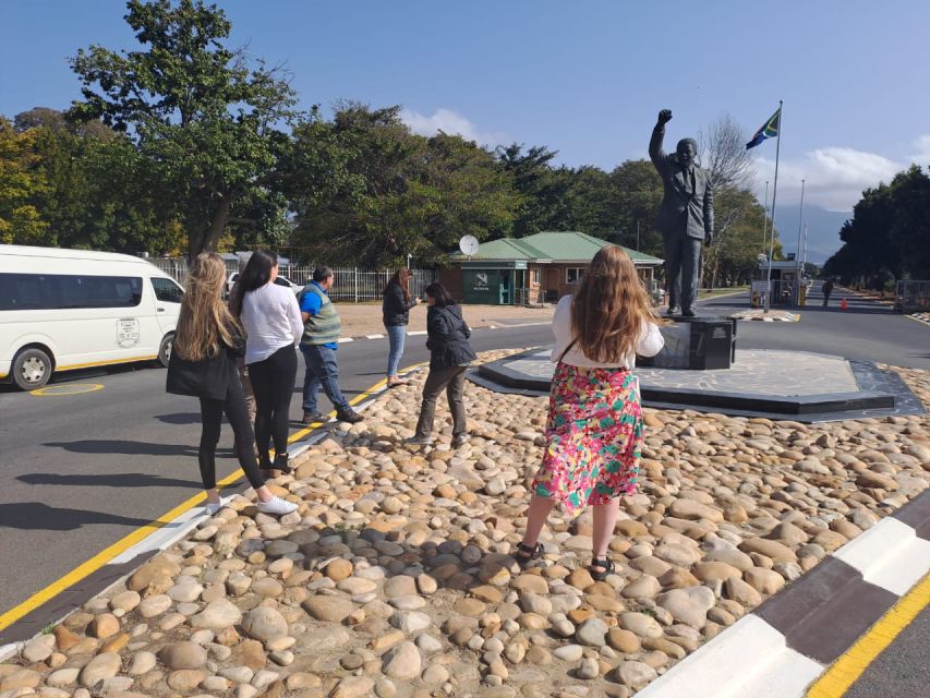 Franschhoek & Stellenbosch: Full-Day Wine Tour - Stellenbosch morning: mountains, tastings, and how pairing becomes easy
