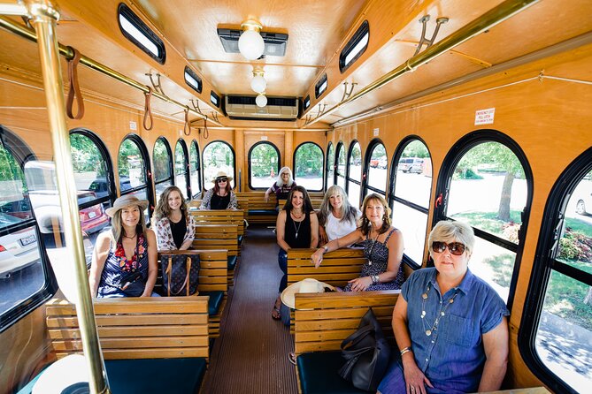 Fredericksburg Wine Trolley - Air Conditioned and Heated! - Lunch at a Winery: Included, But Phone Choices Matter