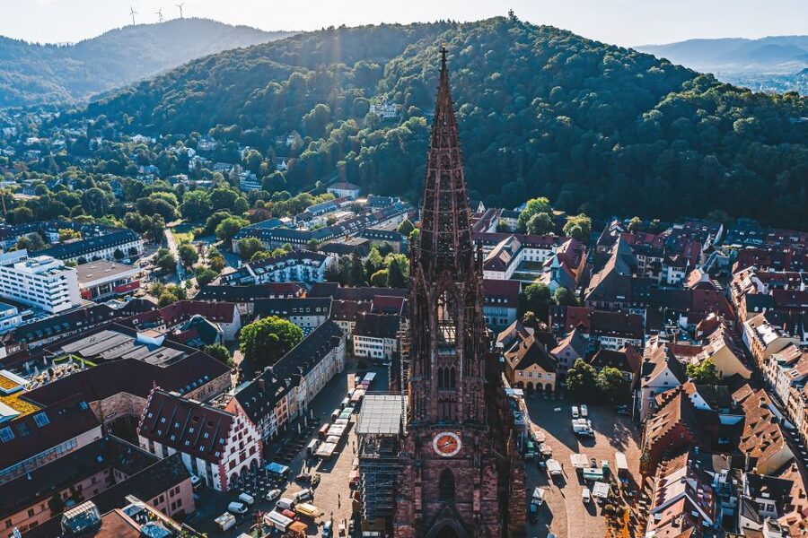Freiburg: Veni, vidi, vino - wine hike and tasting - Where you meet: Karlsplatz and the quick start