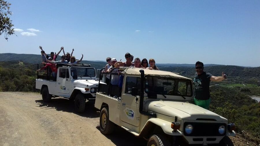 From Albufeira: 4x4 Off-Road Safari & Vineyard Wine Tasting - Food and wine reality check: snacks, not lunch