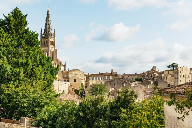 From Bordeaux: Half-Day Saint-Émilion Tour and Wine Tasting - The château stop: what you learn before the first sip