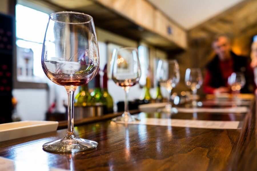 From Bordeaux: St. Emilion Village Half-Day Wine Tour - Should you book this St-Emilion half-day wine tour?