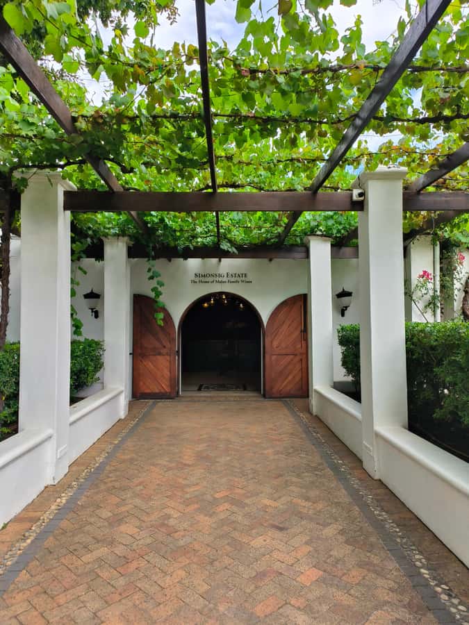 From Cape Town: Stellenbosch Four Estate Full-Day Wine Tour - Why Stellenbosch Works So Well as a One-Day Plan