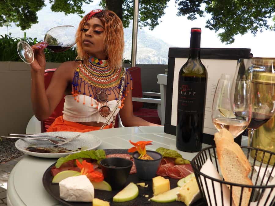 From Cape Town: Stellenbosch & Franschhoek Wine Tasting Tour - Fairview Wine & Cheese: A Pairing Stop You Can Actually Learn From