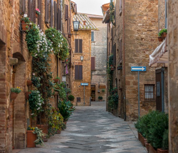 From Florence: Chianti Wine Tastings at Sunset Day Trip - Sunset Dinner Option: Tuscan Specialties With a View