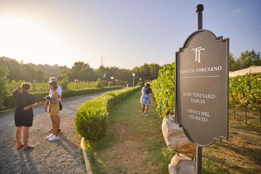 From Florence: Wine Tasting and Dinner in Chianti Vineyards - Getting from Florence: The Piazzale Montelungo Start Point (Not a Central Landmark)