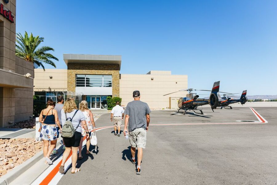 From Las Vegas: Grand Canyon Helicopter Tour with Champagne - Early morning vs sunset: when to fly for comfort and photos