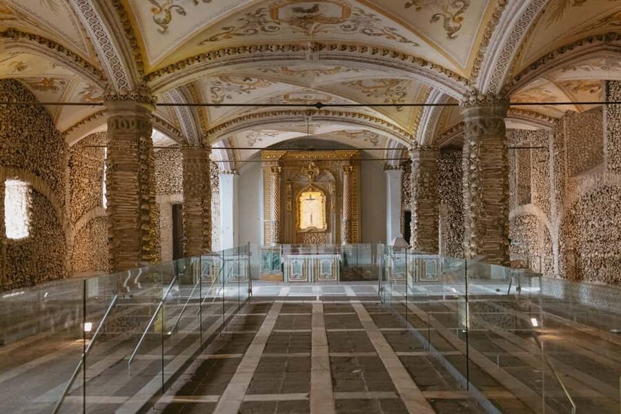 From Lisbon: Évora and Monsaraz Day Tour with Wine Tasting - Évora and Monsaraz in One Day: Why This Route Works