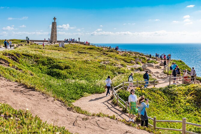 From Lisbon: Sintra, Pena Palace & Wine Tasting Small-Group Tour - Pena Palace gardens: what you’ll see in the time you’re given