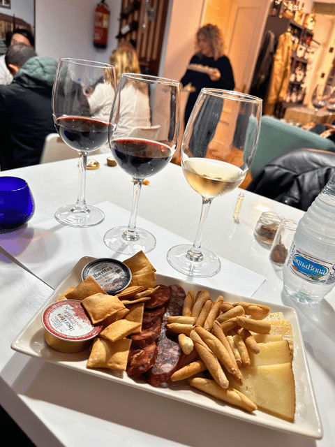 From Madrid: Toledo Tour with Wine Tasting and 3 Monuments - Quick hits