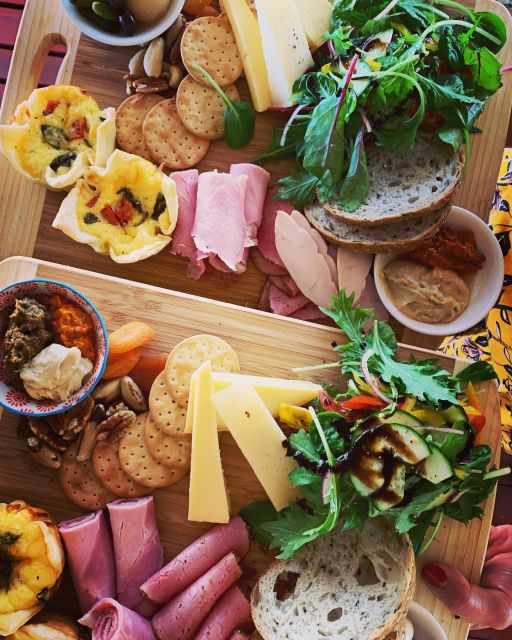 From Perth: Swan Valley Winery Tour - Guides and group feel: what you’re likely to experience