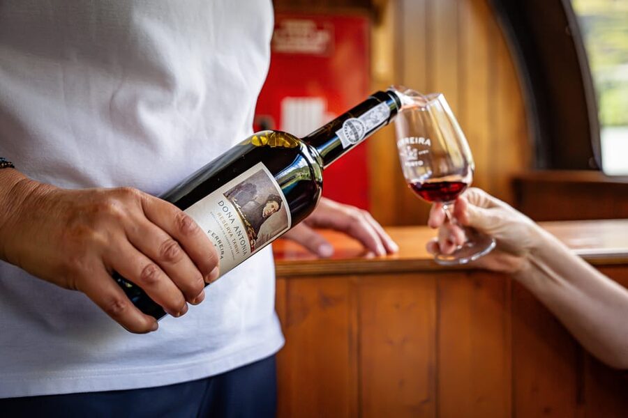 From Pinhão: Douro Valley Rabelo Boat Tour with Port Wine - Why a Rabelo boat works better than Douro viewpoints alone