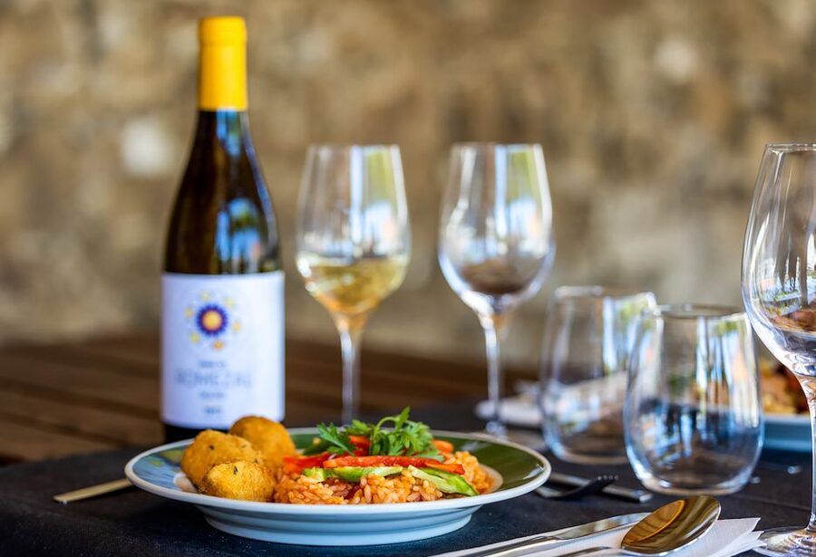 From Porto: Douro Valley w/ Boat Tour, Wine Tasting & Lunch - Key highlights at a glance