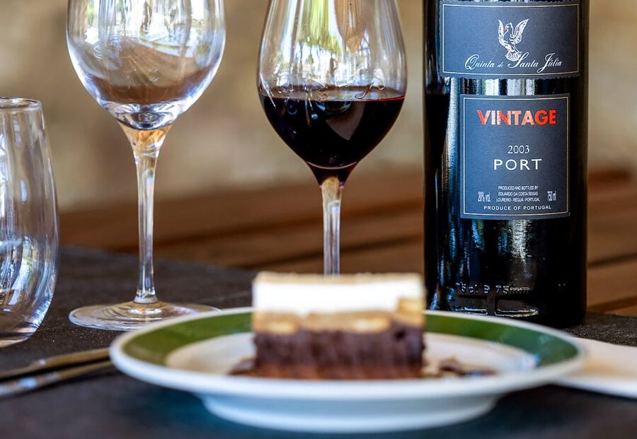 From Porto: Douro Valley w/ Boat Tour, Wine Tasting & Lunch - Guides, group size, and the vibe you’ll likely get