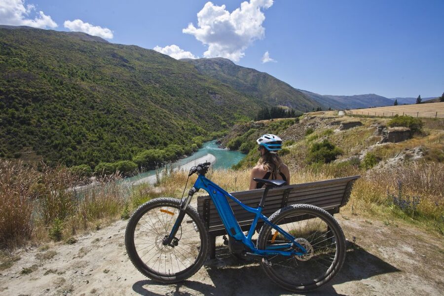 From Queenstown: 'Valley of the Vines' Wine and Bike Tour - Price and value: is $88 a good deal for a 7-hour day?
