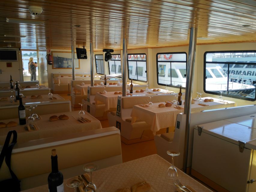 From Santiago: Rías Baixas Galicia Seafood & Wine Day Tour - The boat cruise through bateas: mussels, wine, and how the farming works