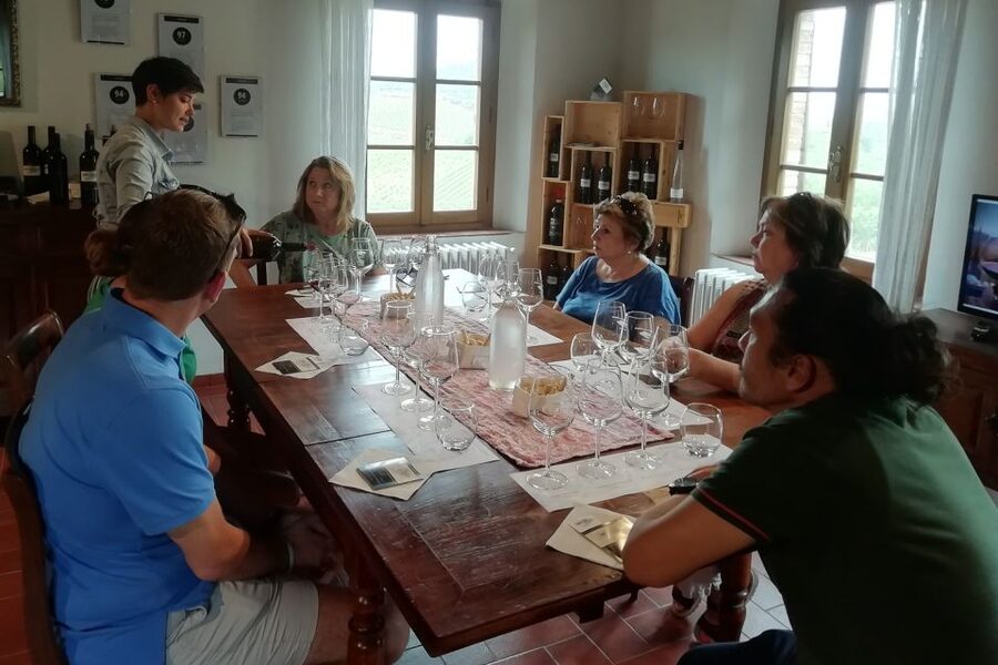 From Siena: Brunello di Montalcino Guided Wine Tour W/ Lunch - Why this tour tends to click