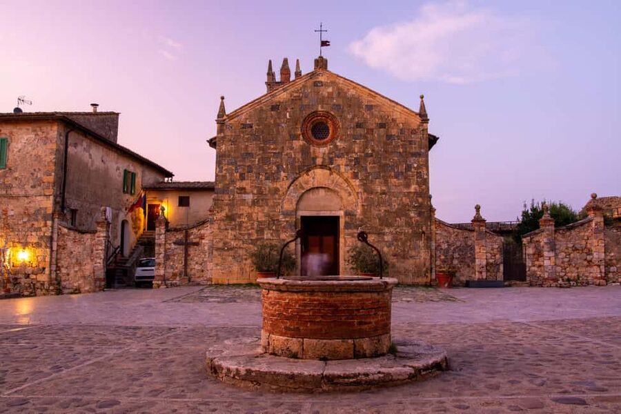 From Siena: Chianti and Castles Tour with Wine Tastings - Castellina in Chianti: guided time in a real hill town