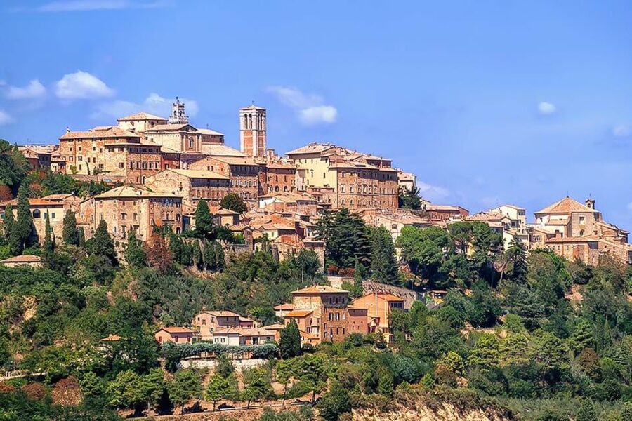 From Siena: Tuscany Hills Wine Tour - Montepulciano: Renaissance streets and Nobile di Montepulciano