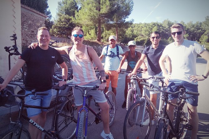 From Sitges: Bike Tour and Winery Visit with Free Hotel Pick Up. - Masia Romagosa: tasting cava with snacks beside the pool