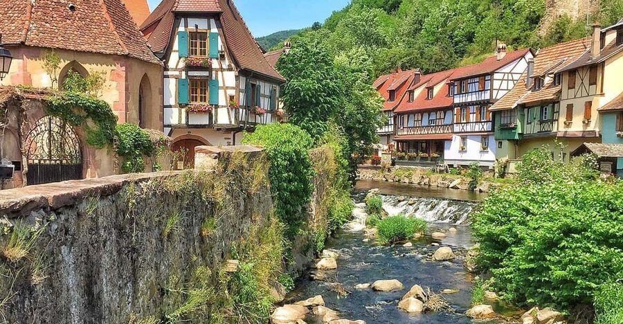 From Strasbourg: Medieval Villages & Wine Tasting Day Trip - Kaysersberg and Eguisheim: Favorite Villages Winners in Your Pocket