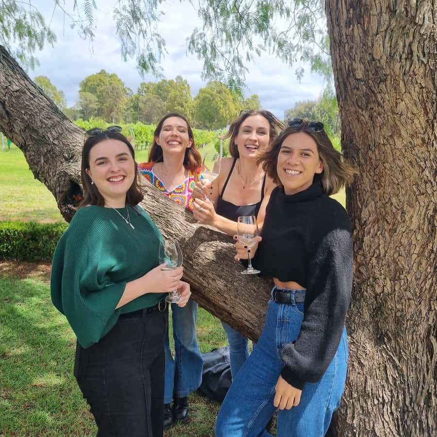 From Sydney: Hunter Valley Wine, Gin & Food Tastings Tour - Three boutique stops and guided tastings that don’t feel like a checklist