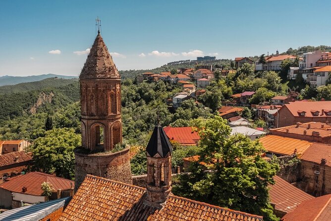 From Tbilisi Kakheti Wine Tour to Bodbe Sighnaghi and Telavi - Gombori Pass: quick viewpoints and a nature break