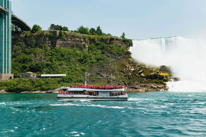 From Toronto: Niagara Falls + Winery, Cruise, & Lunch Option - Toronto to Niagara: The Real Value Is the Time-Saving