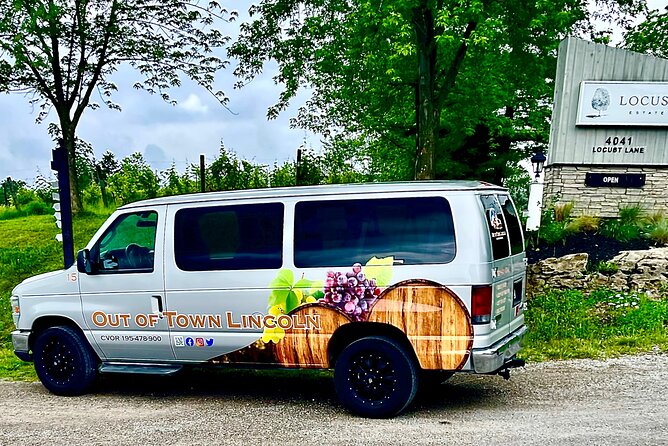 Full-Day Group Wine Tour (with cheese and charcuterie) in Niagara-on-the-Lake - What the wine tastings really feel like (and how to get more out of them)