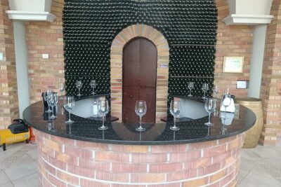 Full Rioja Wine Tour with Lunch from San Sebastian Private Tour - Stop 1 in San Vicente de la Sonsierra: the Rioja winemaking starter kit