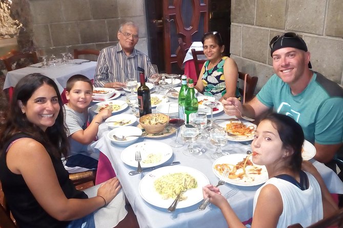 Gluten-Free Food & Wine Tour of Rome with Local Guide and Sightseeing - Largo Argentina and gelato: finish with a family-run tradition