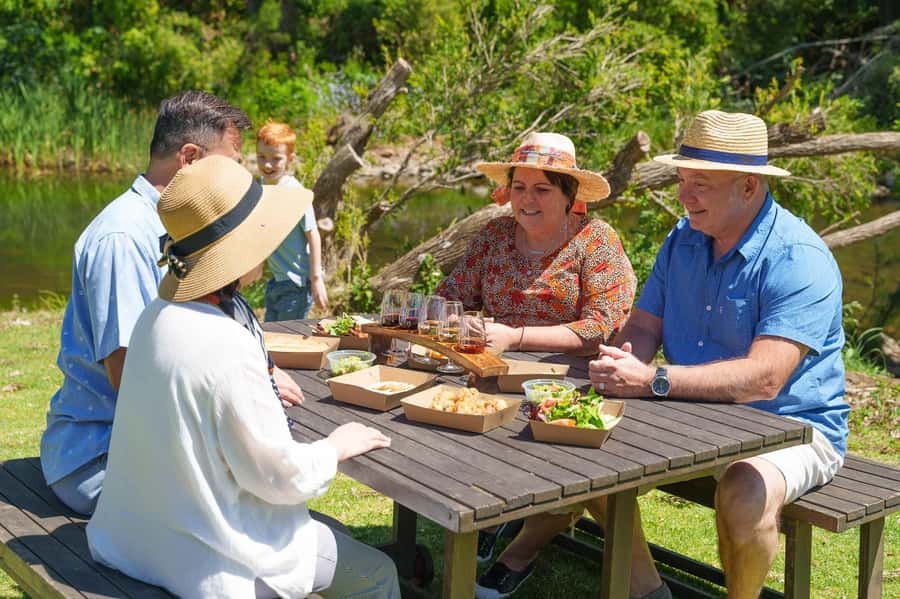 Gold Coast: Lamington Treetops, Wildlife and Vineyard Visit - From Aquaduck to Lamington: how the day starts