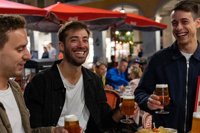 Gourmet Tapas and Wine Tour in Palma de Mallorca - Plaça Major: Where the City Energy Shows Up