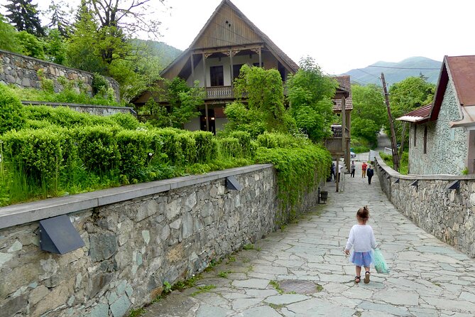 Group Tour: Dilijan, Lake Parz, Makaravank Monastery, winery - Lake Parz in Dilijan National Park: plan for a short, scenic window