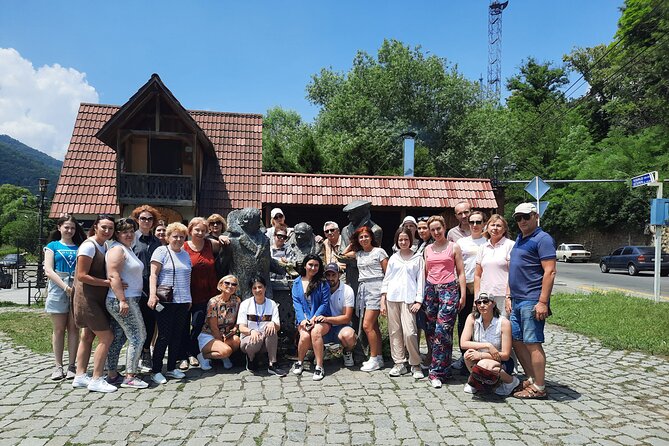 Group Tour: Dilijan, Lake Parz, Makaravank Monastery, winery - Guide style, group size, and what to expect from the day